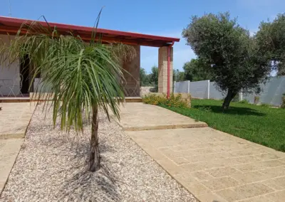 Vacanze in villa con piscina da 10 posti letto ad Ugento